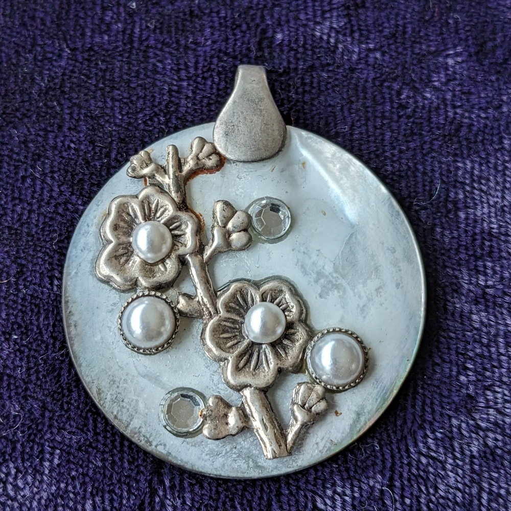 Vintage Handmade Pendant - Flower On Natural Mother Of Pearl
